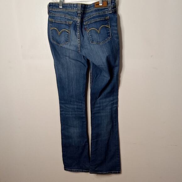 Levi Juniors 11/30 Demi Curve Low Rise Bootcut Skinny Classic Blue Jeans. Casual - Picture 6 of 9